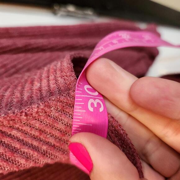 We The Free Women's Off-Shoulder Oversized Waffle Knit Top - Size Extra Small - Picture 7 of 8